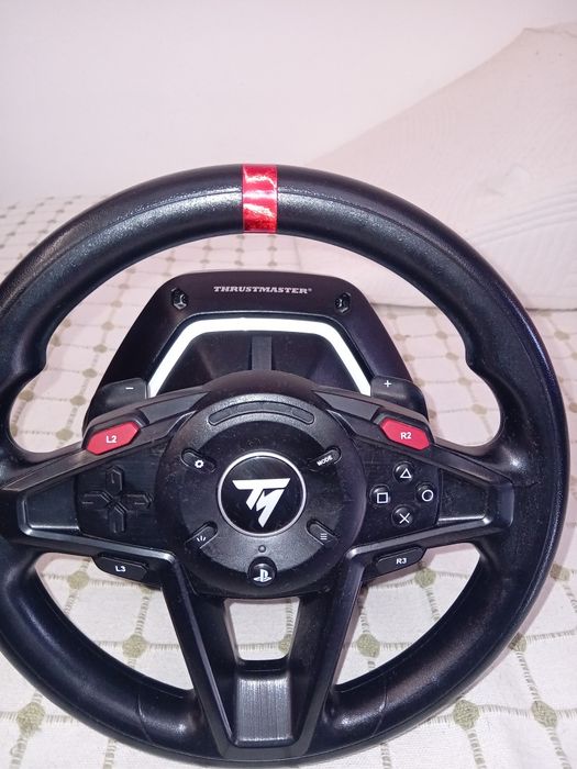 Volante ThrustMaster