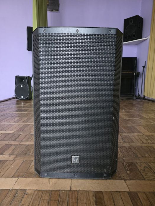 Electro Voice zlx 15/ He rcf/jbl/fbt/db technology/mag/zeck/Mackie/