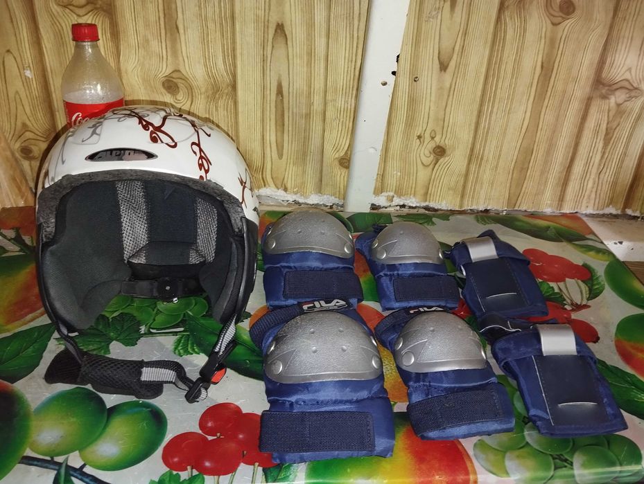 Продам захист для катання на коньках лижах.