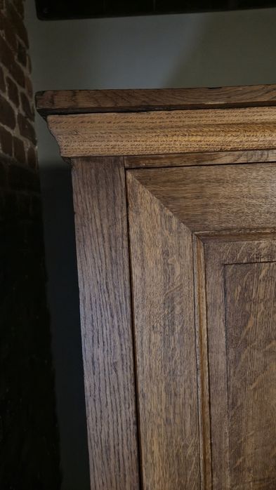 Nr. 404 antyczna szafa ze schowkiem styl Louis Philippe