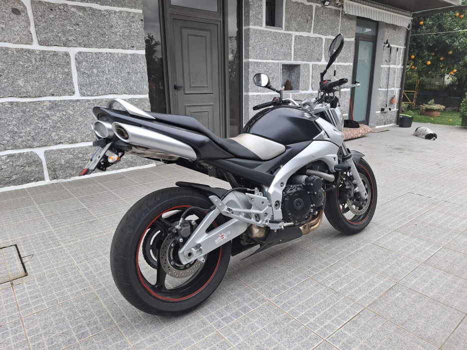 Suzuki GSR 600 de 2008