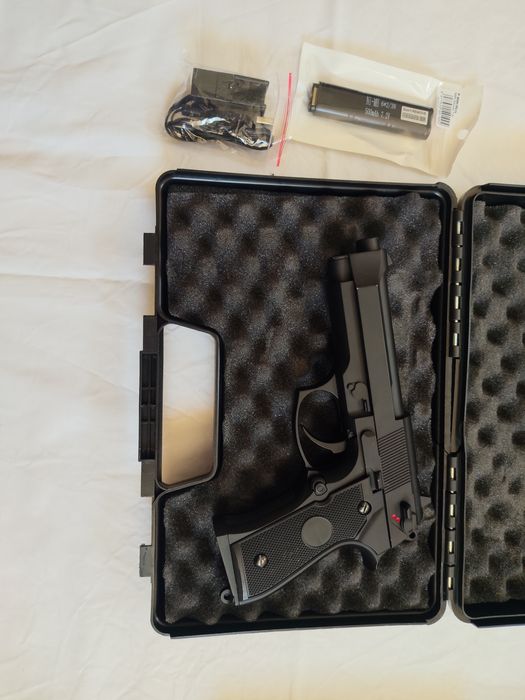 M9 airsoft eléctrica