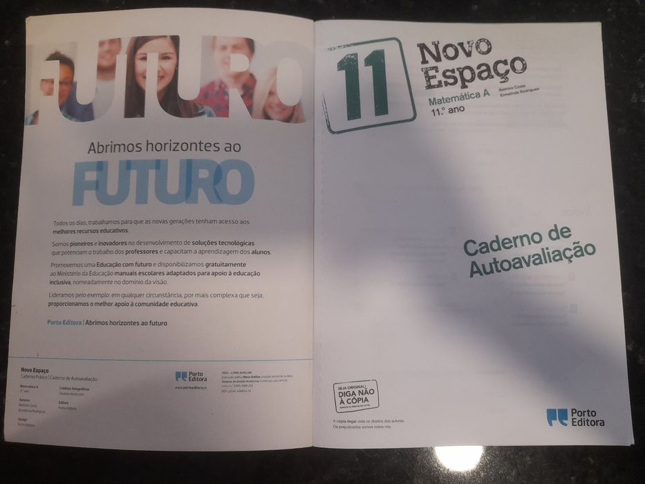 Caderno de Exercícios Novo Espaço 11°Ano