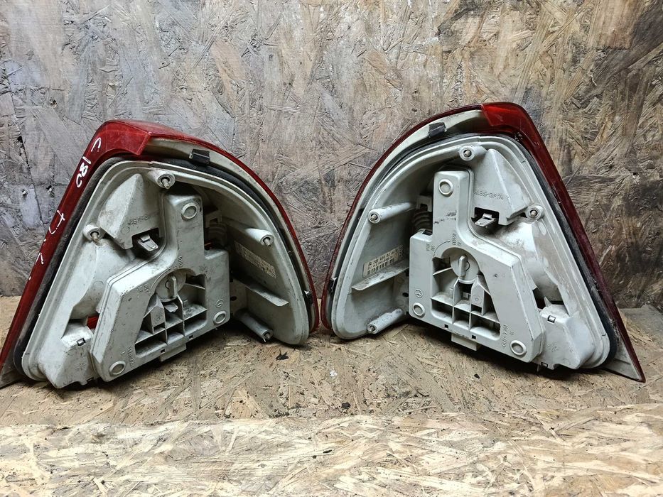 Ліхтар задній Мерседес W 202 Mercedes W 202 2028200264