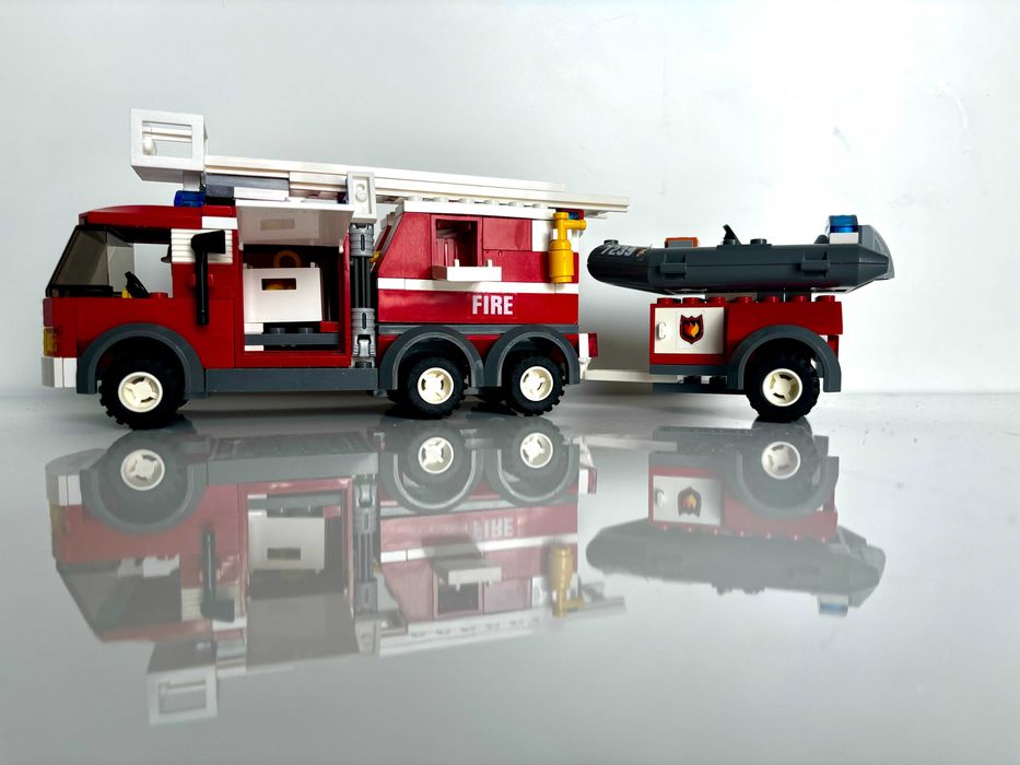 Lego City straż pożarna 7239 zestaw kolekcjonerski 2004 rok kompletny