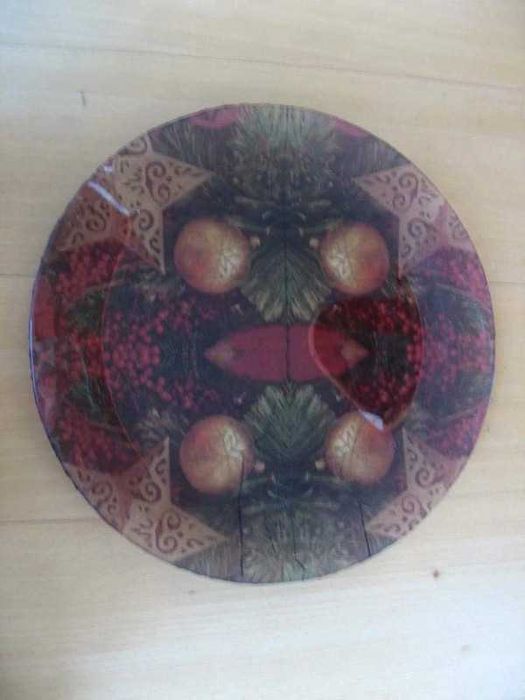 Prato decorativo feito à mão (30 cm)