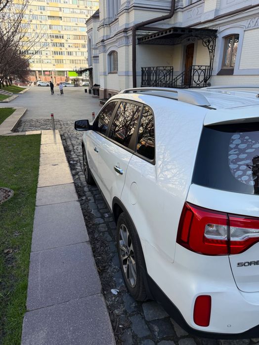 Автомобіль продати
