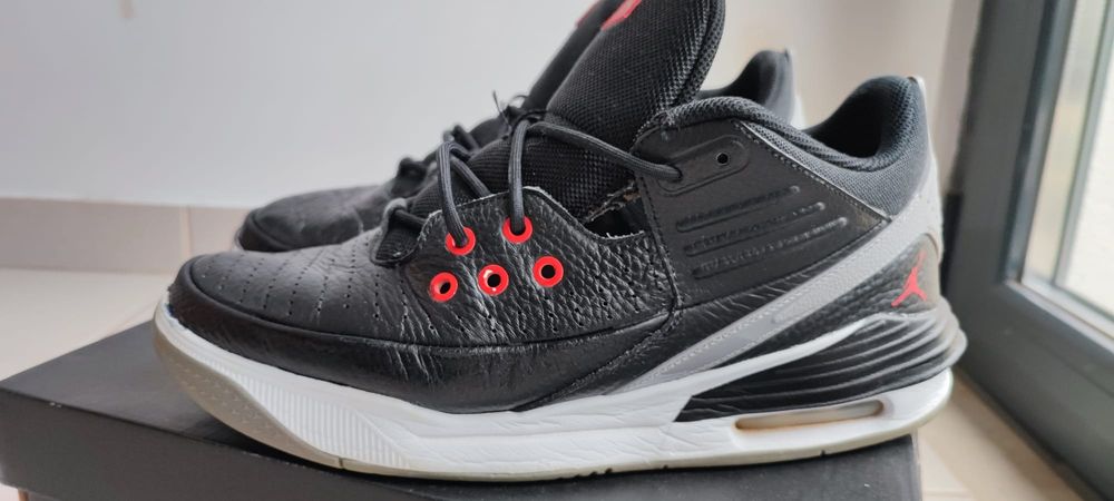 Jordan Max Aura 5 Preto Vermelho