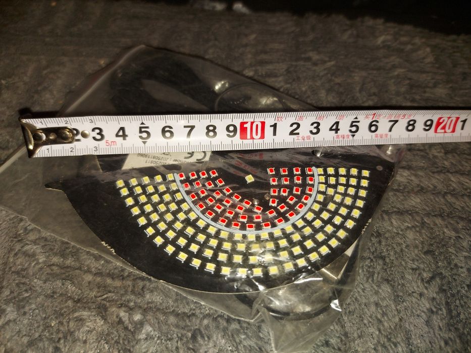 Światełka oczy nowe