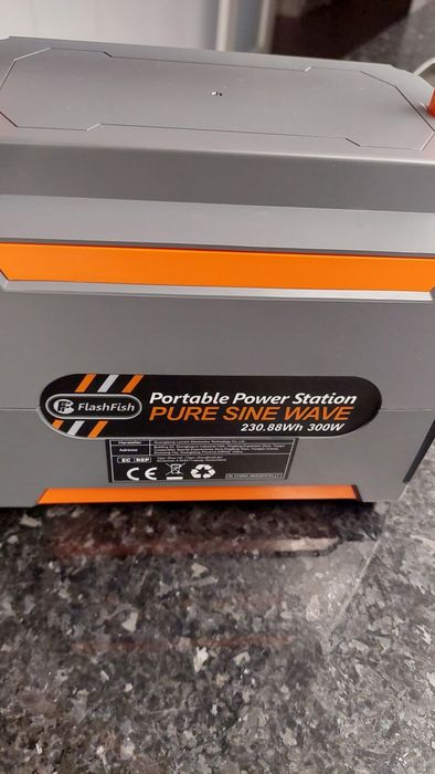 Gerador solar 230wh