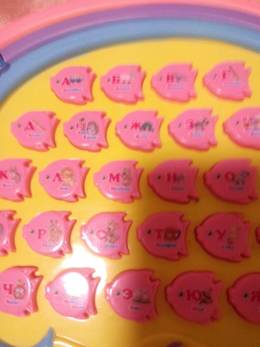 Интерактивная музыкальная игрушка азбука