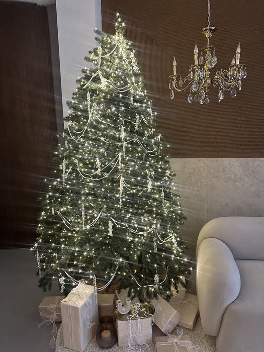 Штучна ялинки лита