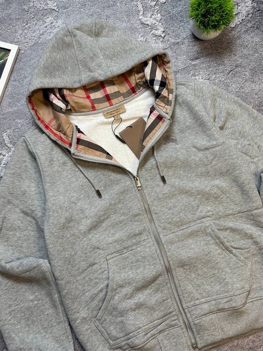 burberry zip