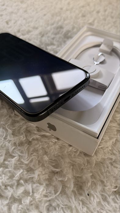 iPhone 15 Pro Max - 256 GB - Excellent condition