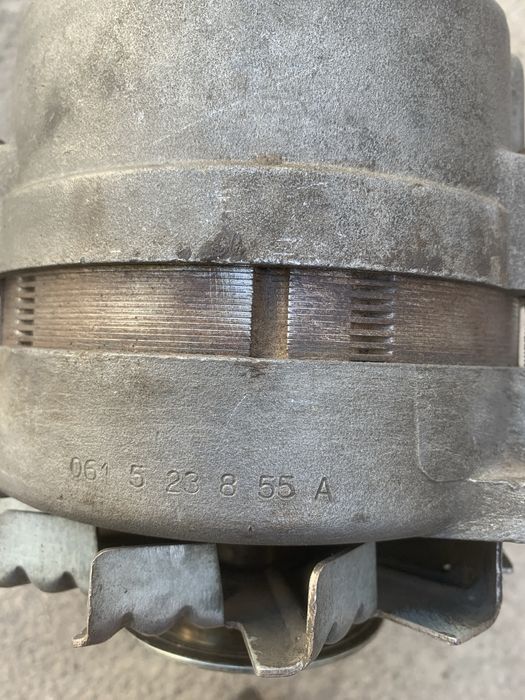 Генератор  bosch c20ne