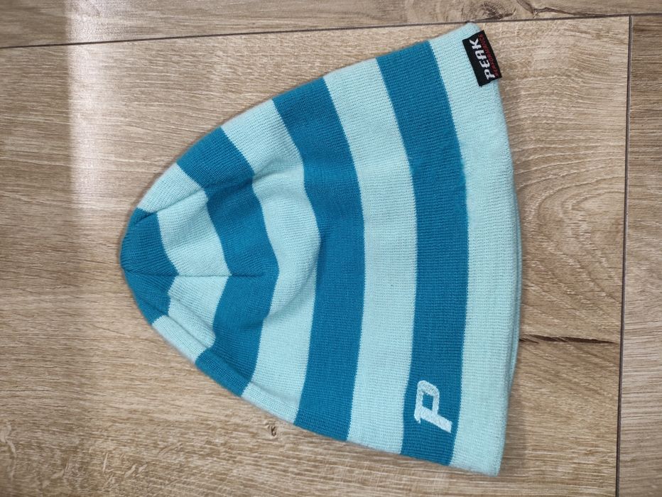 Czapka Peak Performance wełna merino 122/ 128/ 134 w paski wełniana