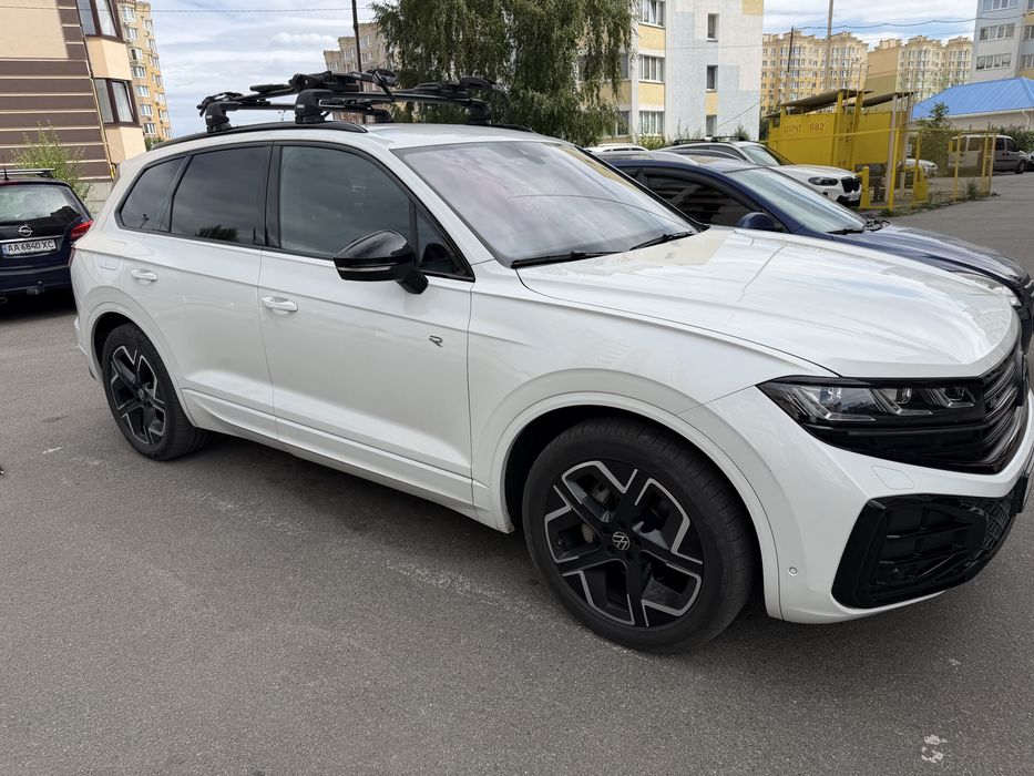 Б/в автобагажник Thule Edge Fixpoint 7207 wingbar EDGE EVO