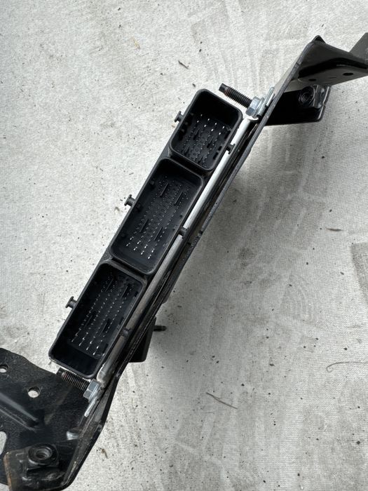 komputer renault  clio v silnika sterowania 1.0 tce