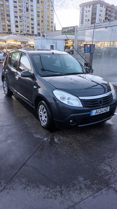 Dacia Sandero 1.4 GPL | 2010 | Recent Distribution and Clutch
