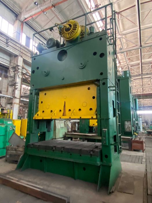 Прес однокривошипний РКZZ 250 зусилля 250 тон