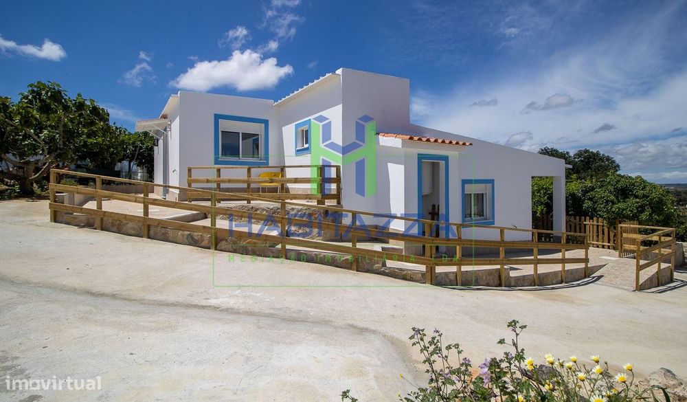 Apartamento T2 para Arrendamento Sazonal de NOVEMBRO a FEVEREIRO, no F