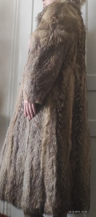 Тепла довга шуба Натуральне хутро