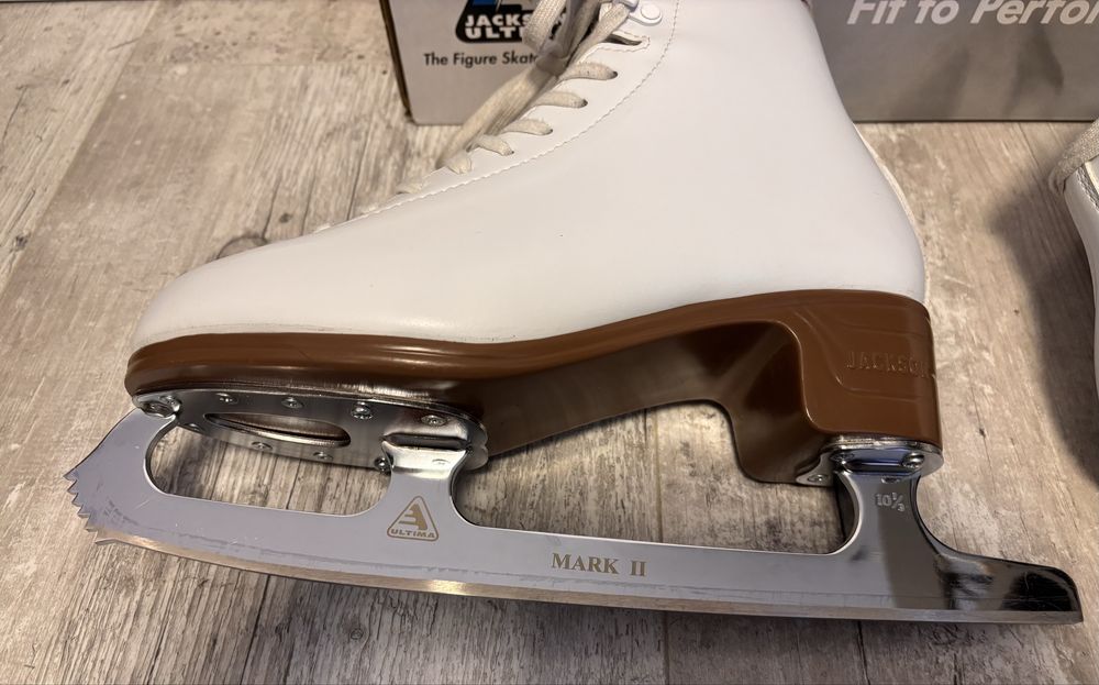 Łyżwy figurowe Jackson Mystique 39,5 EU