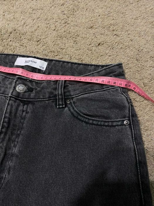 Прямые джинсы Reserved, мом