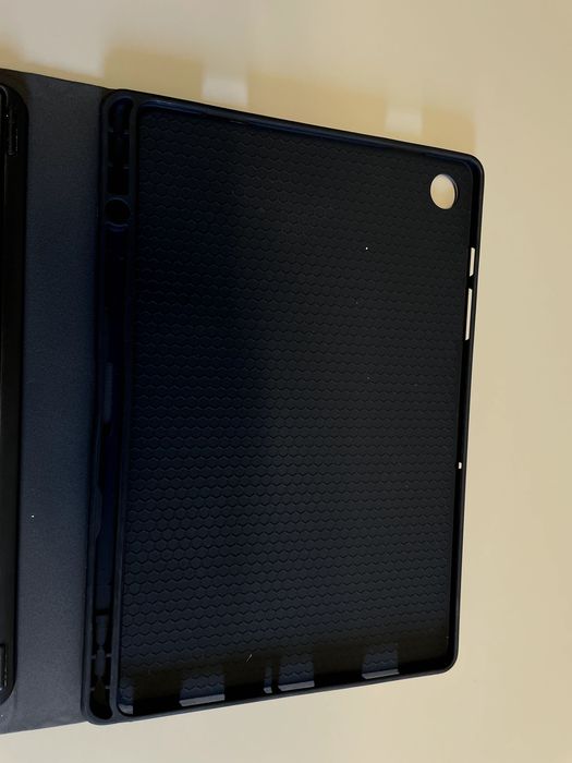 Etui z klawiaturą Bluetooth i Touchpadem do Lenovo M10 / 11 | QWERTY (2921)