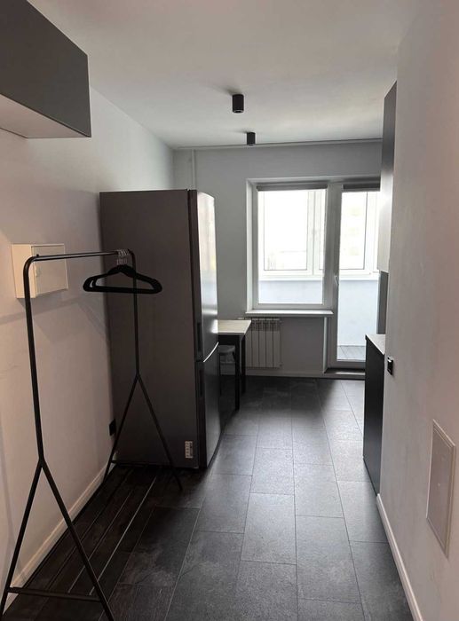 1-кімнатна квартира з ремонтом та меблями