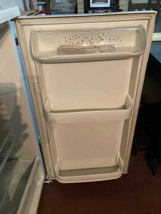 Frigorífico Zanussi , pequeno, tradicional