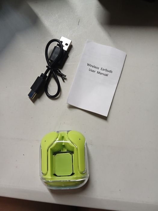 Auriculares Sem Fios Bluetooth Estilo "Crystal" (Novos) — Verdes