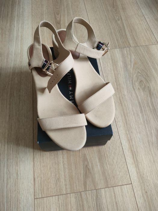 Sandały damskie Tommy Hilfiger Jak Nowe!!!