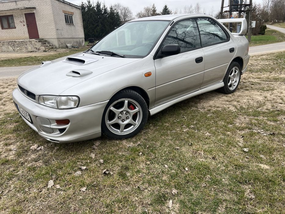 Subaru Impreza GT