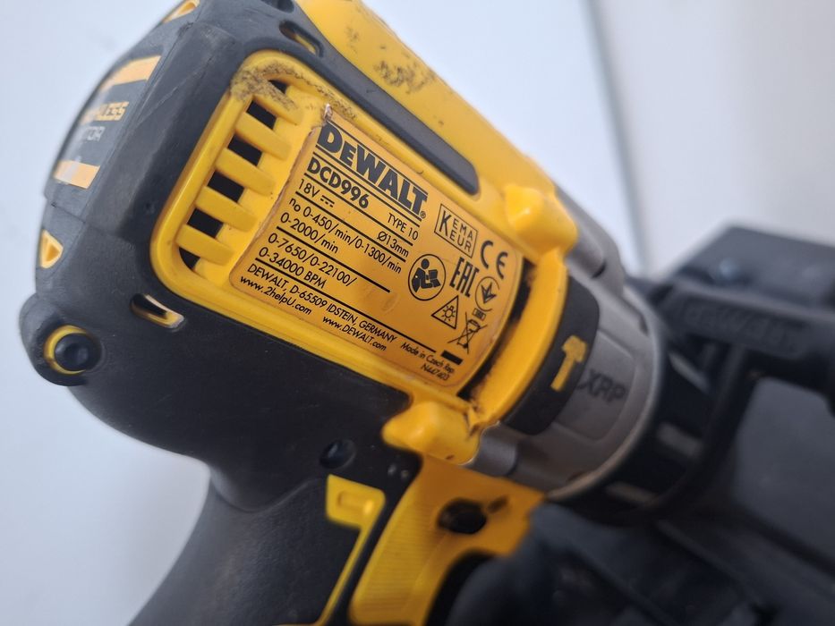 Дриль-шурупокрут з ударом акумуляторний DeWALT DCD996: 5 500 грн ...