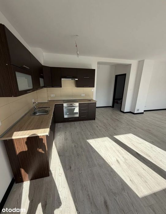 Bezczynszowy apartament w szeregowcu – komfort domu, wygoda mieszkania