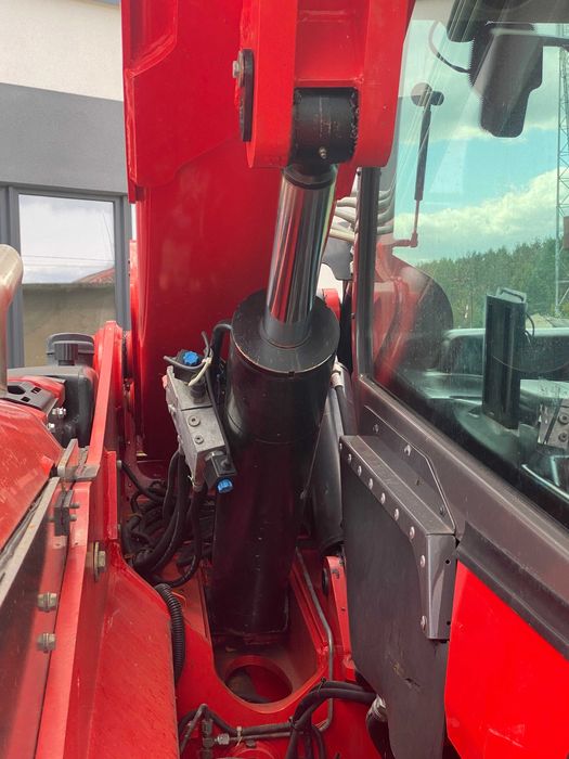 Навантажувач Manitou MLT 735-120 LSU з Європи !
