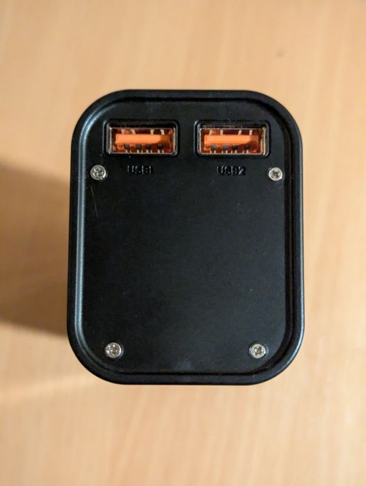 Павербанк 20000 мАч на елементах 18650 (powerbank)