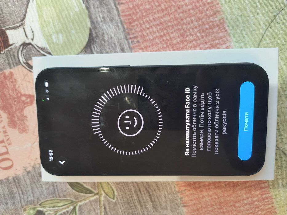 Продам iPhone 13, 128 Гб