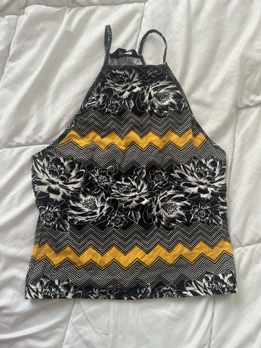 Top wzorzysty w kwiaty New Look r.L