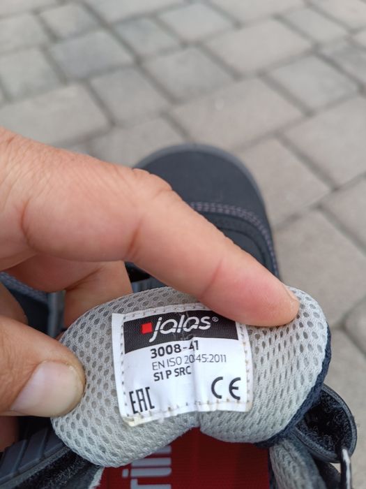 Робочі ботінки сандалі jalas.