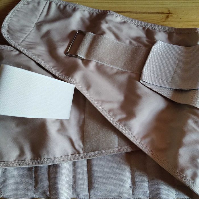 Бандаж . Підтримуючий. Пояс для поясниці.