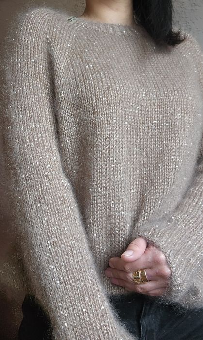 В'язаний джемпер. Ручна робота