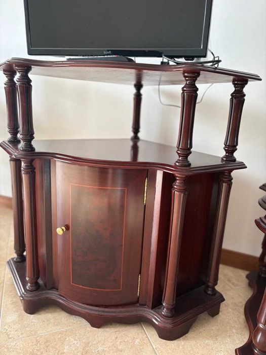 Móveis estilo clássico madeira Mogno Conjunto 3 Peças --> Apenas 80€