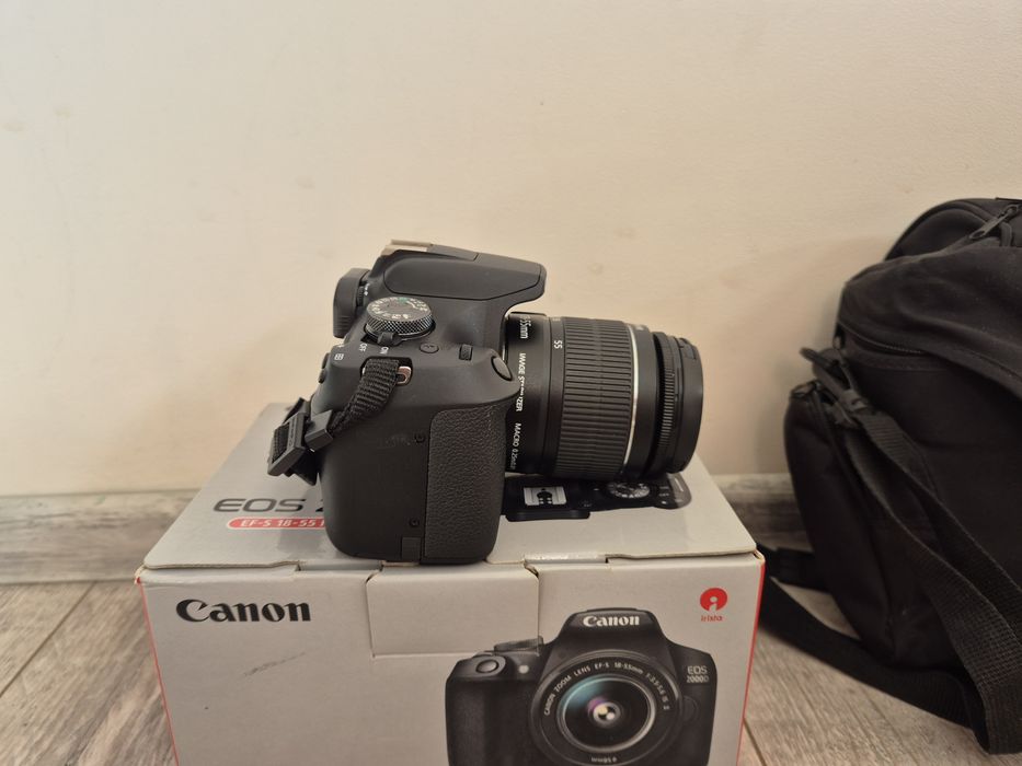 Canon 2000D stan idealny