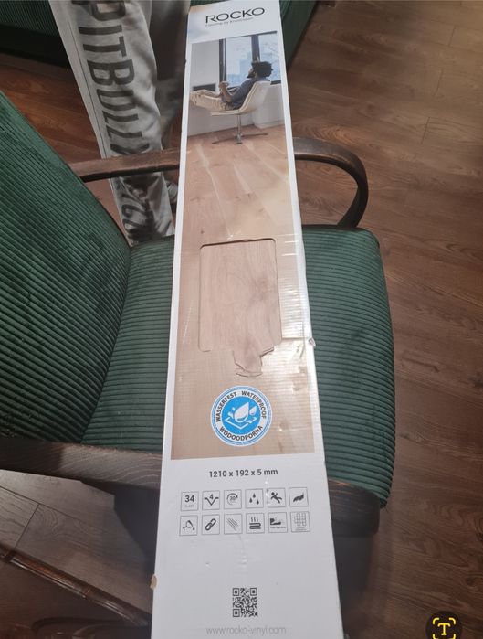 Sprzedam pilnie panele winylowe Rocko Barista