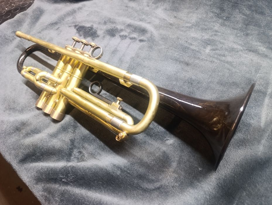 Trąbka OLDS Ambassador USA