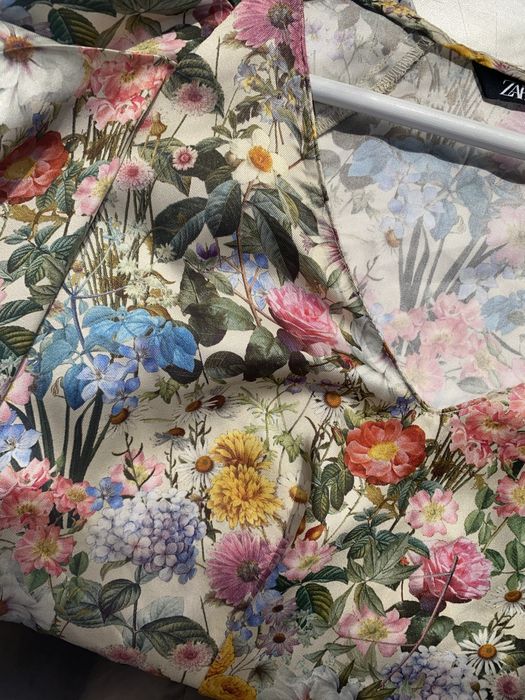 Кофточка Zara с интересными рукавами