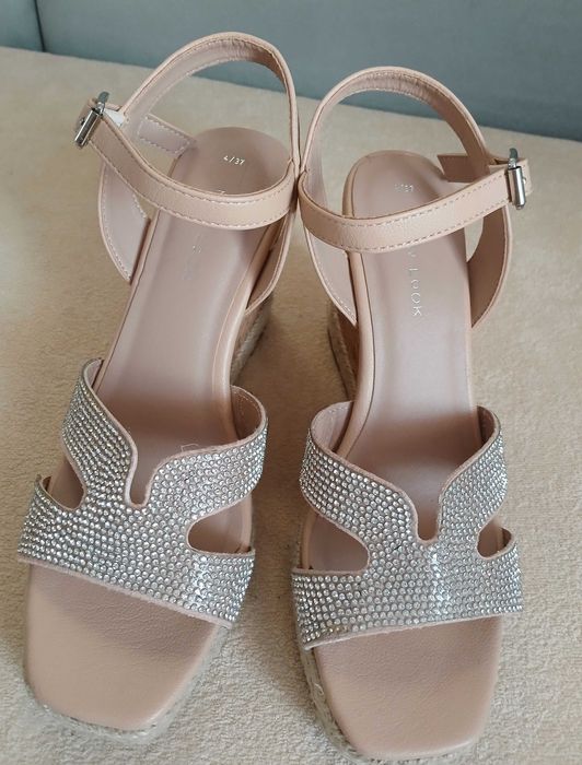 sandały 37 r stan idealny New Look