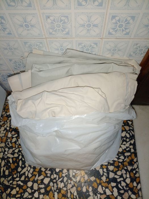 Cortinas blackout em bege